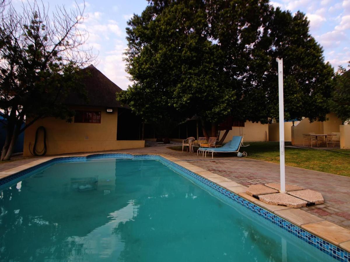 Uitkyk Guest Farm Hotel Usakos Exterior photo